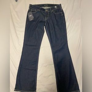 NWT Silver Jeans Suki curvy fit